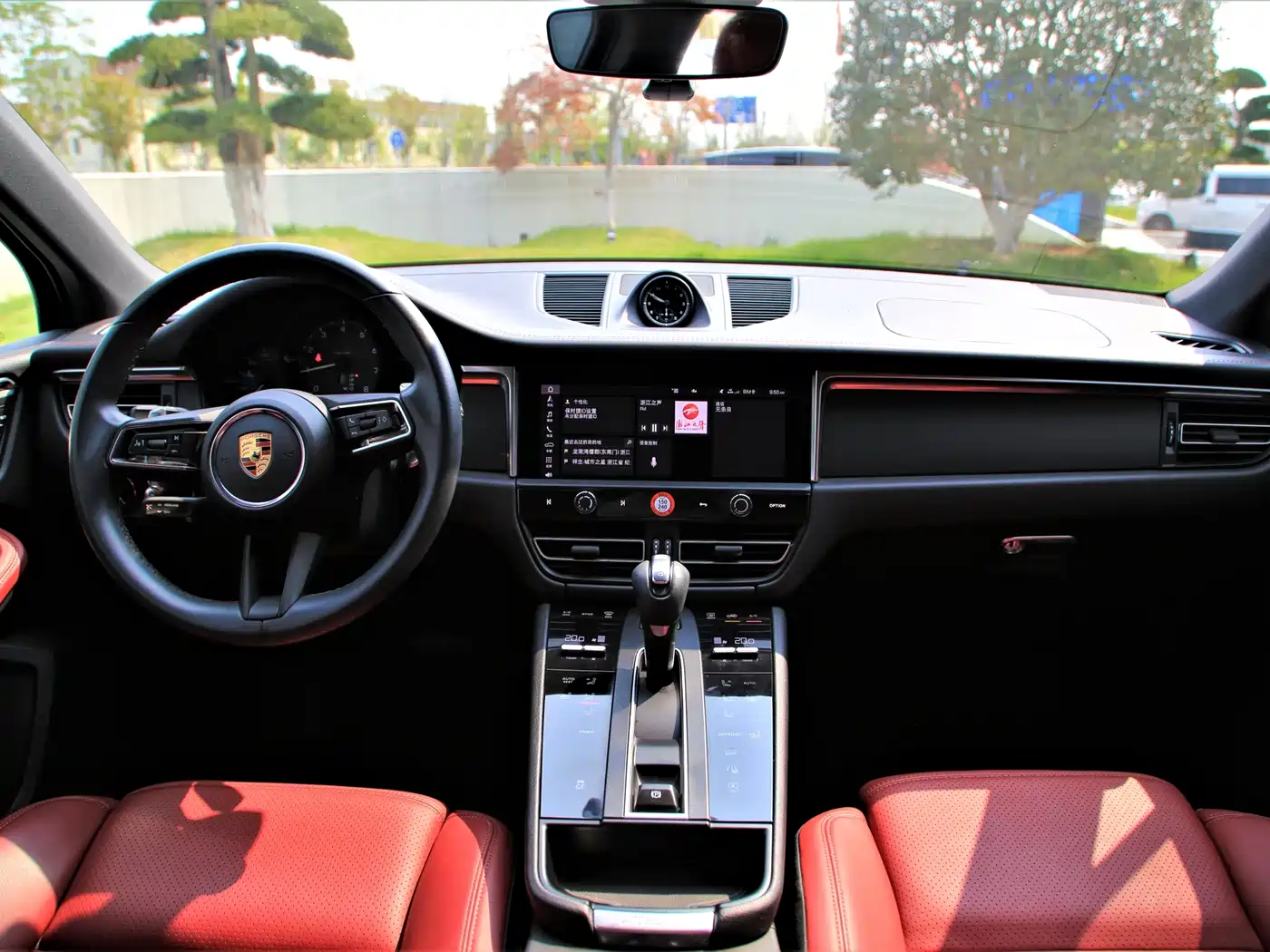 Porsche Macan 2022 Macan 2.0T фото 4