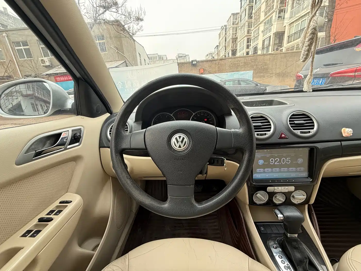 Volkswagen Lavida 2011 1.6L Automatic Pinxuan Edition фото 9