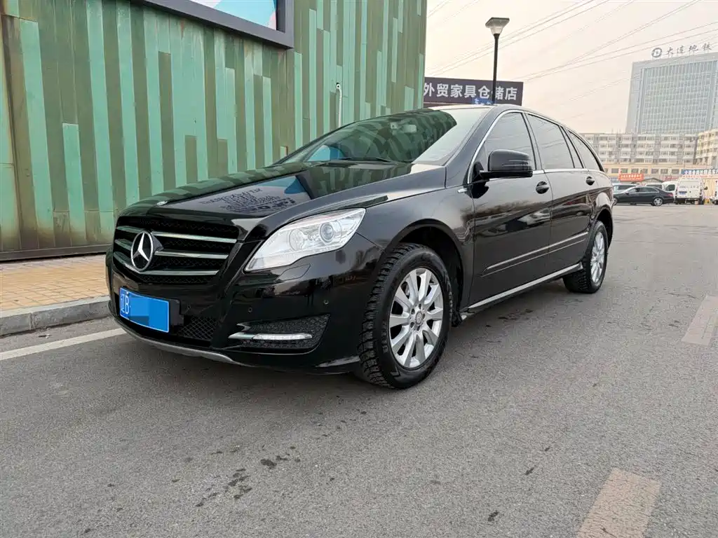 Mercedes-Benz R-Class 2017 R 320 4MATIC Luxury Collector's Edition