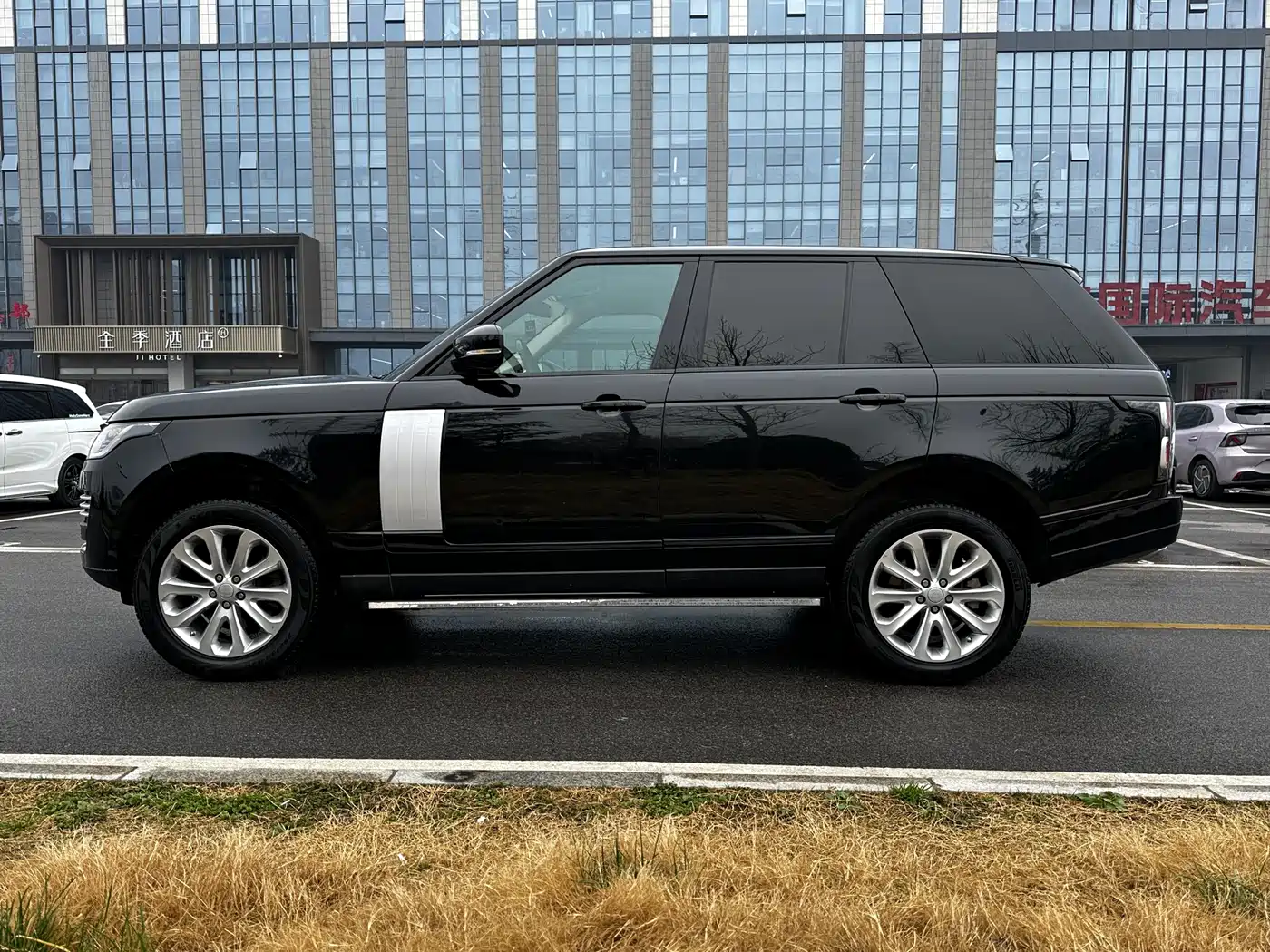 Land Rover Range Rover 2015 3.0 SC V6 Vogue фото 6
