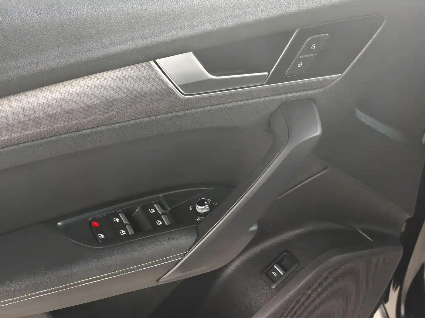 Audi Q5L 2022 Facelift 40T Luxury Dynamic фото 13