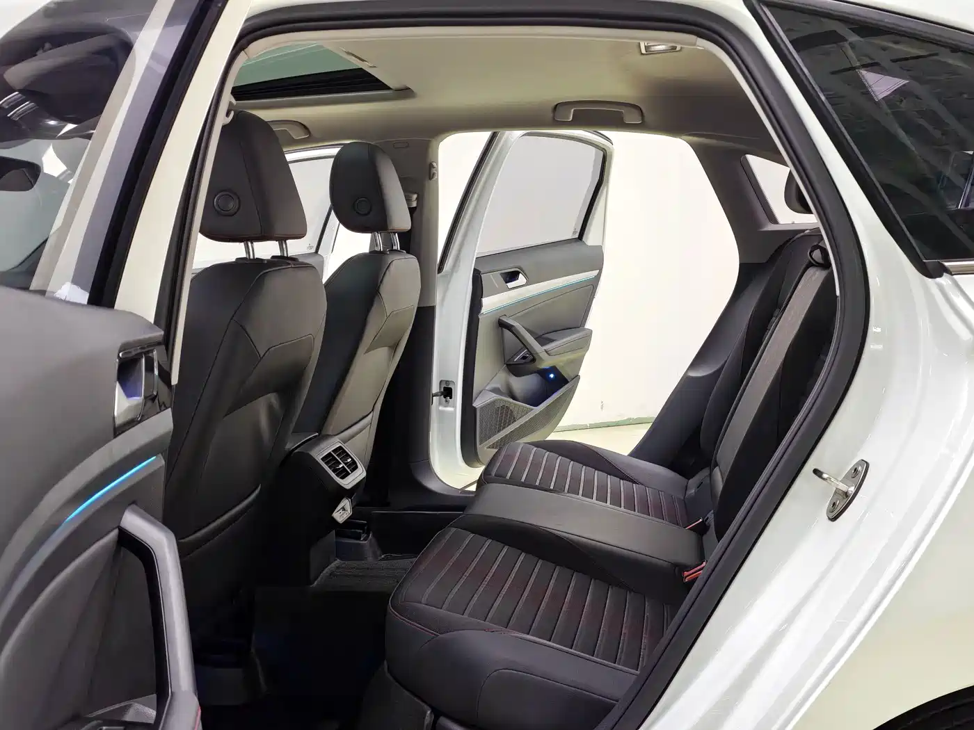 Volkswagen Lavida, миниатюра 9