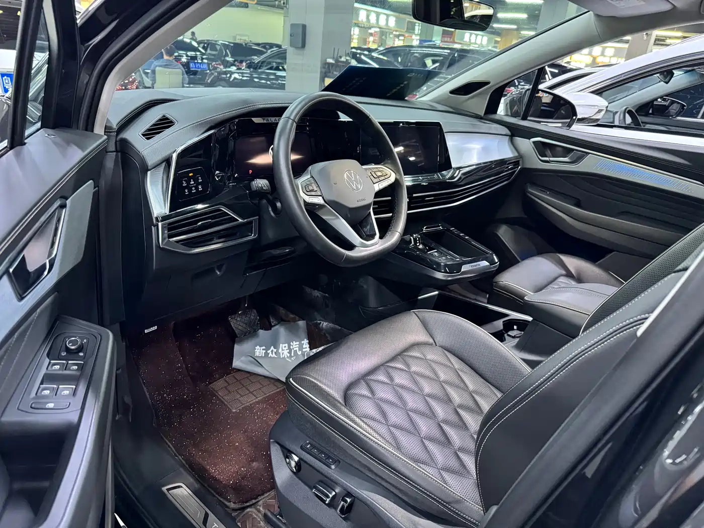 Volkswagen Talagon 2022 530TSI 4WD Flagship Victory Pro Edition 6-seater фото 13