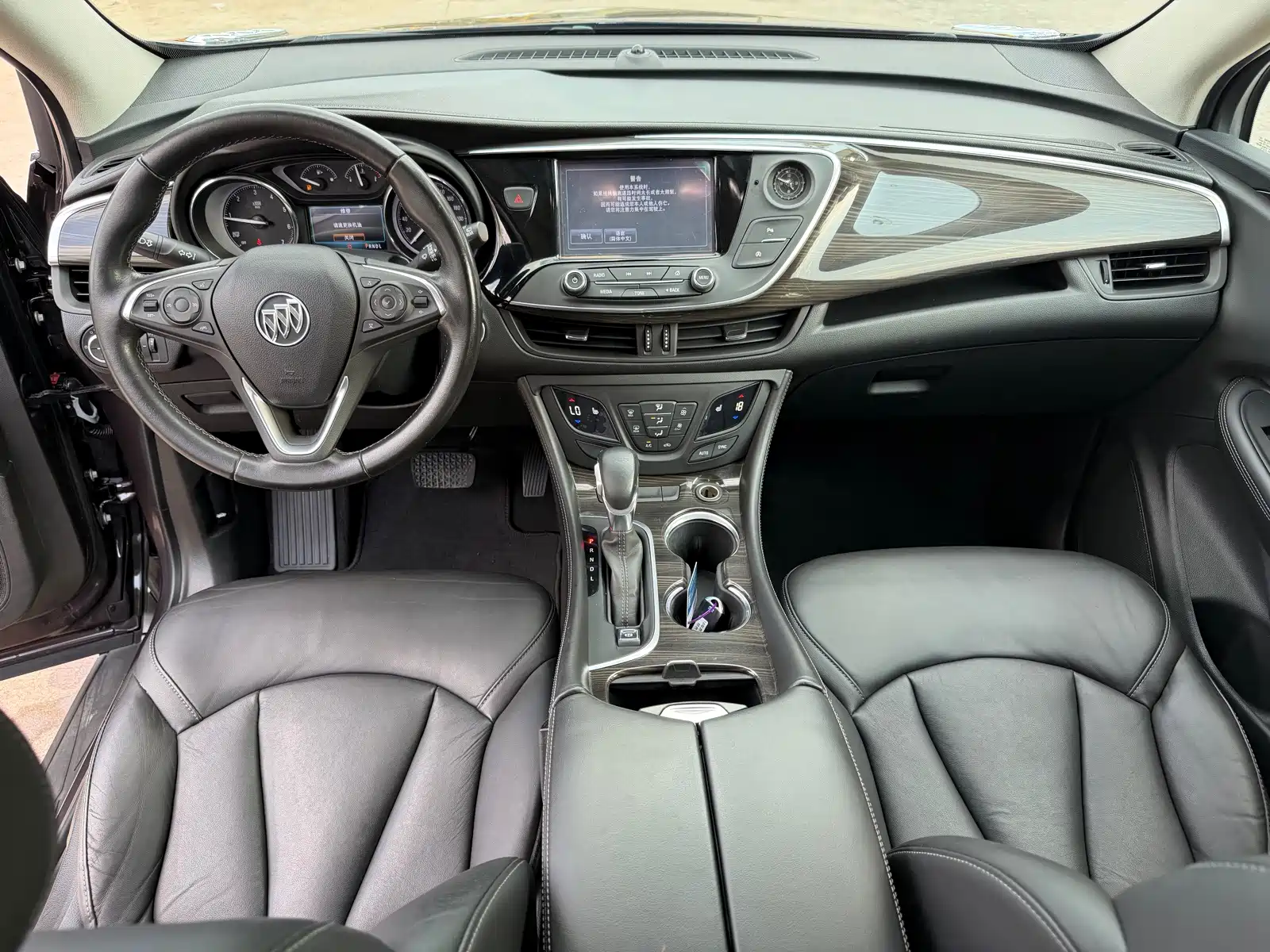 Фото 9 - Buick Envision Plus