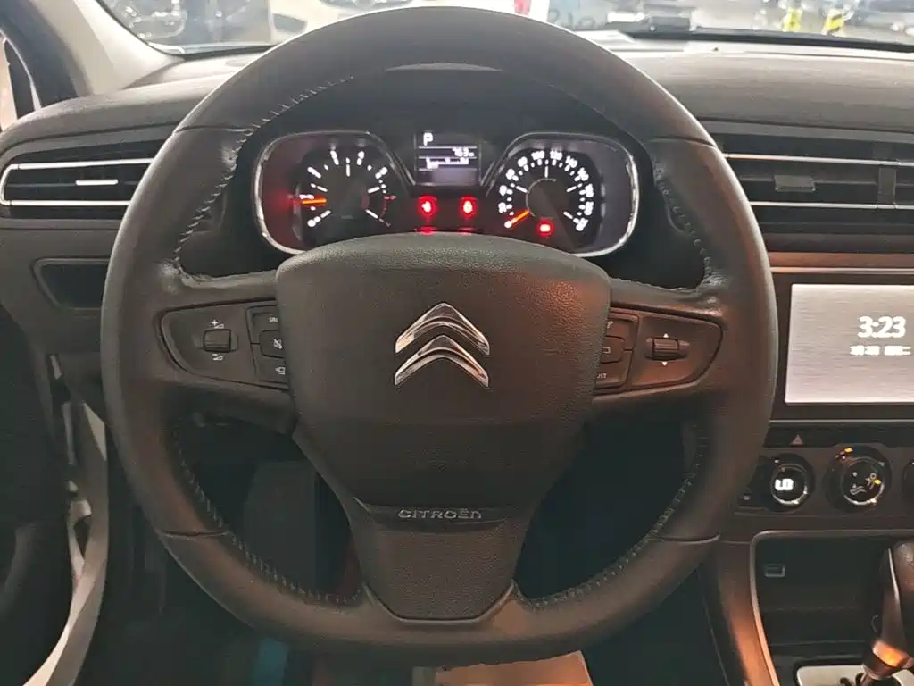 Citroën C4 C-Quatre 2016 2016 1.6L Automatic Luxury Model