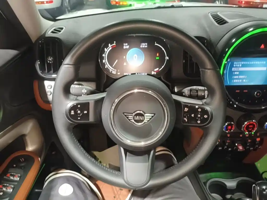 MINI COUNTRYMAN 2021 2022 1.5T COOPER ALL4 Connoisseur