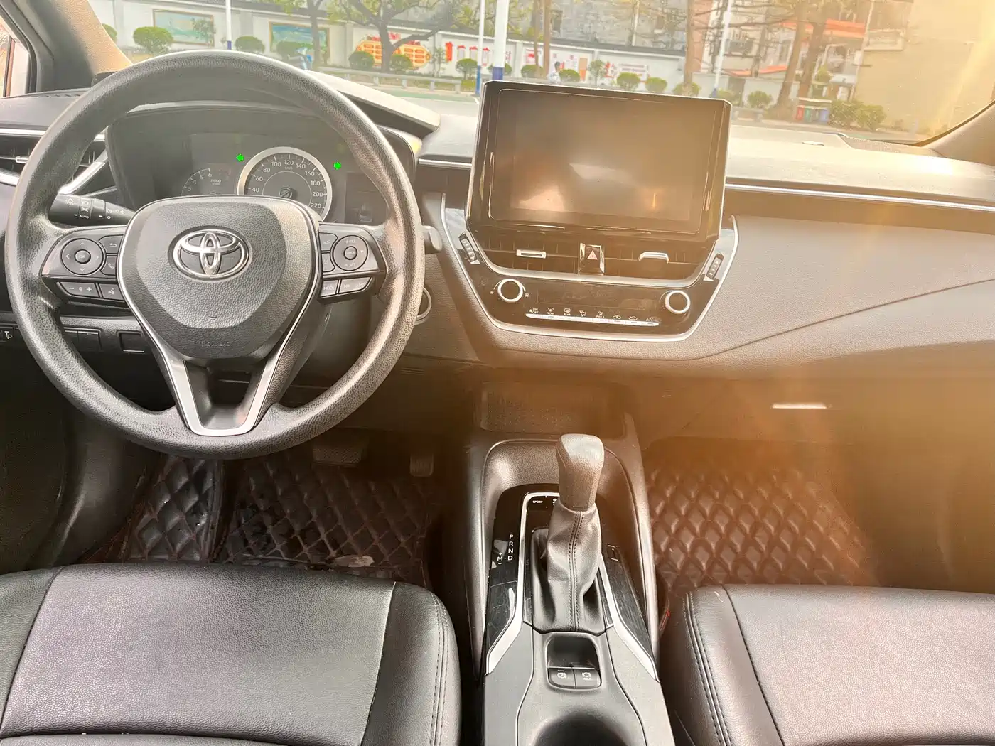 Toyota Levin 2019 185T CVT Luxury Edition China V фото 7