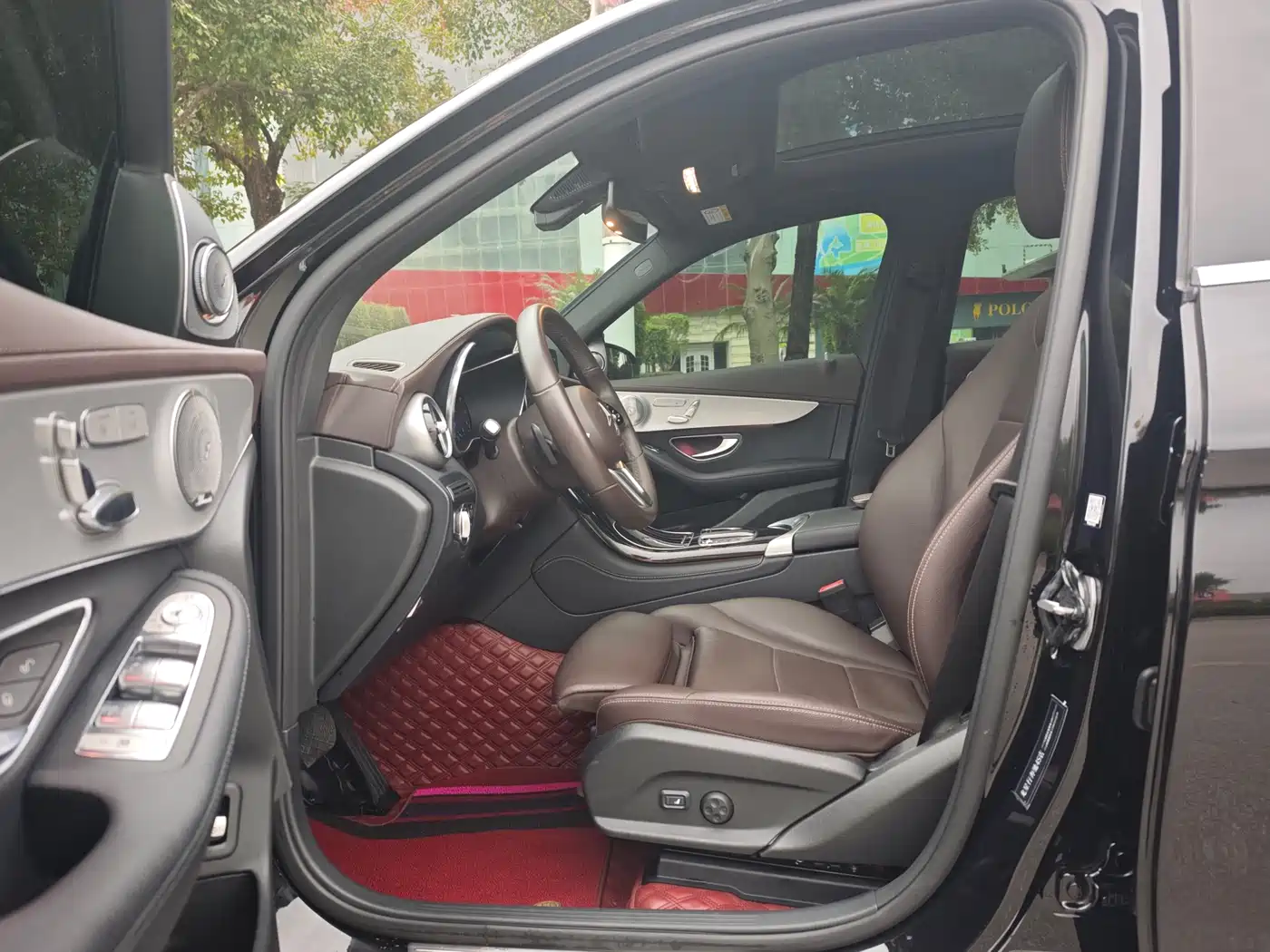 Mercedes-Benz GLC 2022 Facelift GLC 260 L 4MATIC Dynamic фото 4