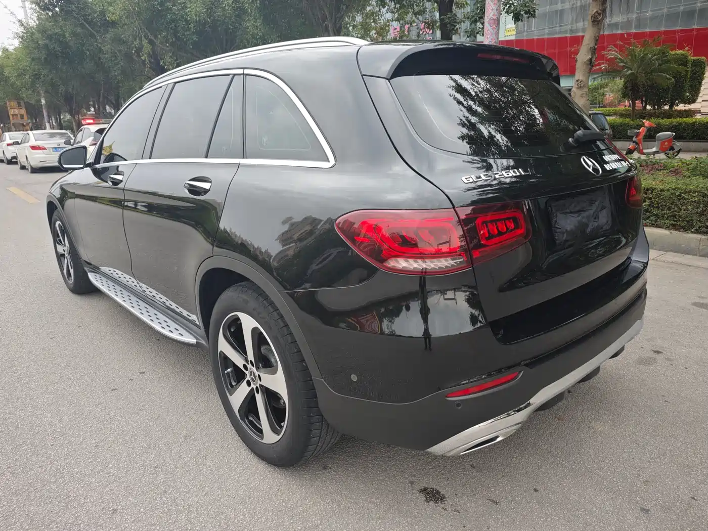 Mercedes-Benz GLC 2022 Facelift GLC 260 L 4MATIC Dynamic фото 13