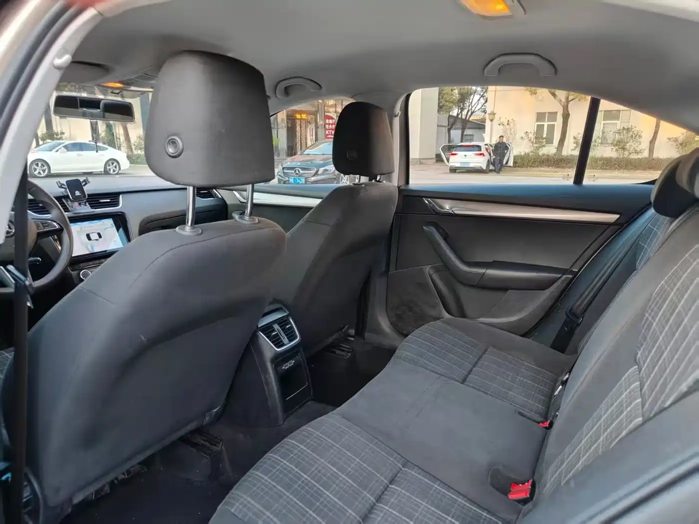 Škoda Octavia 2020 1.5L Automatic Smart Comfort Edition фото 6
