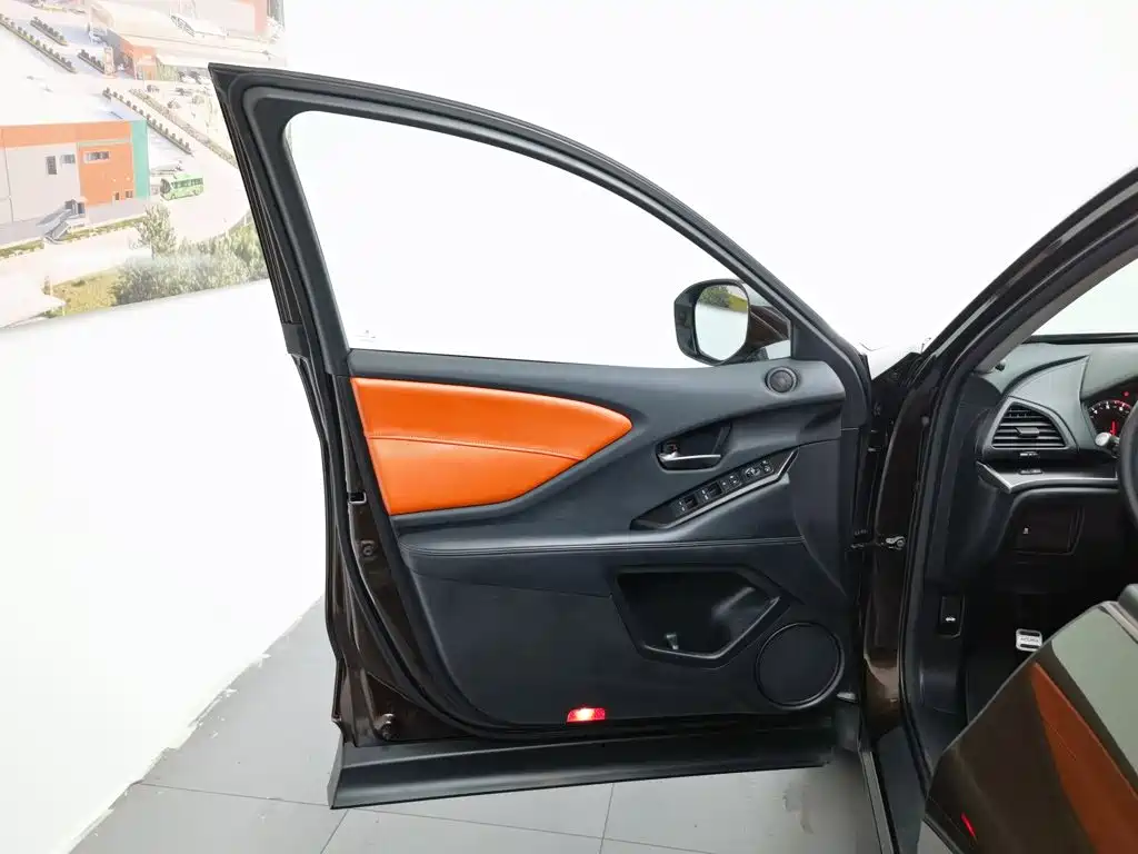Фото 8 - Acura CDX