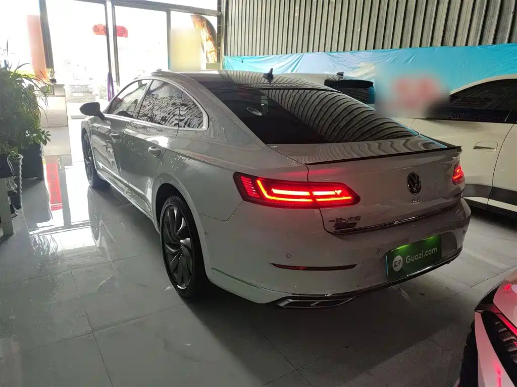 Volkswagen FAW-Volkswagen CC 2021 380TSI Eye-catching Edition фото 23