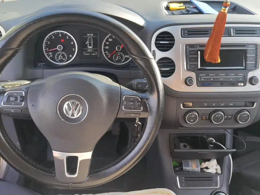 Фото 12 - Volkswagen Tiguan