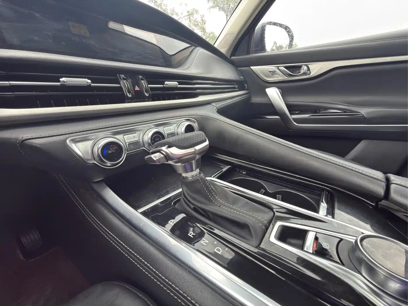 Changan CS95 2019 2019 2.0T 2WD Premium