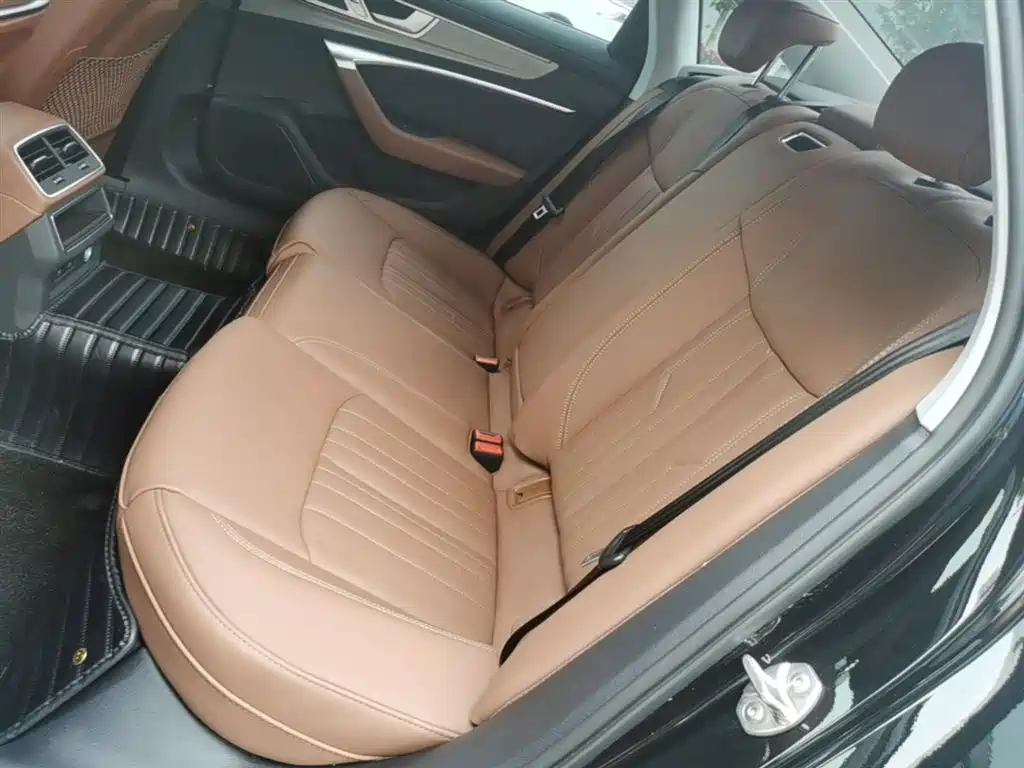 Audi A6L 2023 Facelift 40 TFSI Luxury Elegance фото 16