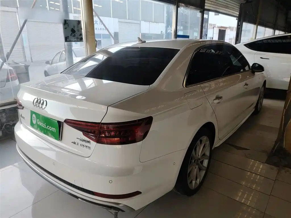 Audi A4L 2019 40 TFSI Fashion (China V) фото 5