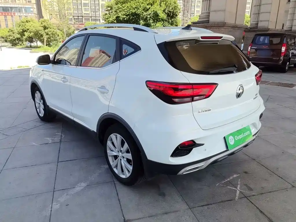 2022 MG ZS