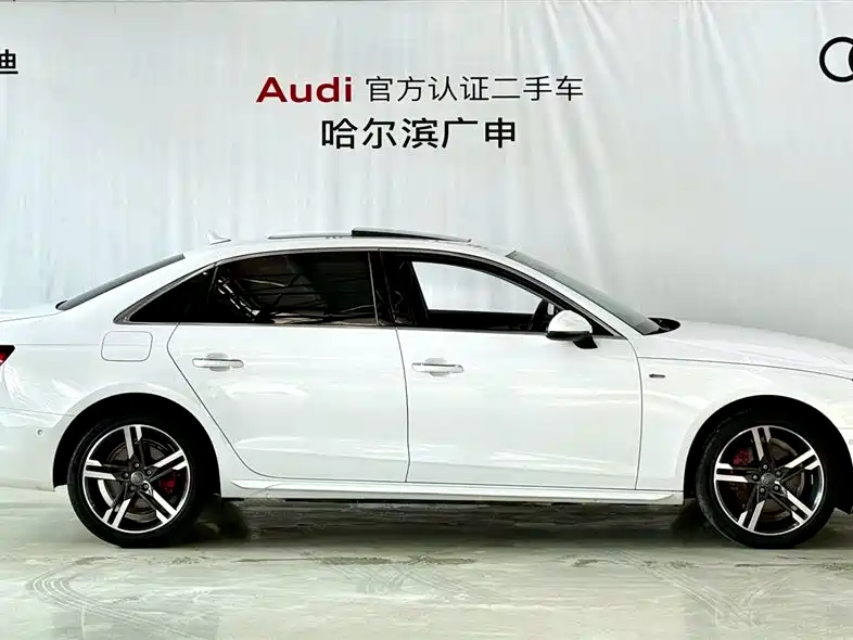 Audi A4L 2020 40 TFSI quattro Luxury Dynamic фото 5