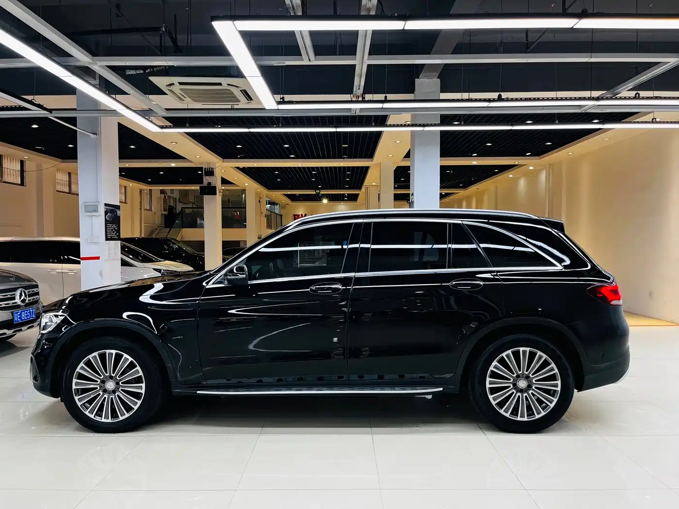 Mercedes-Benz GLC 2022 Facelift GLC 260 L 4MATIC Dynamic фото 16