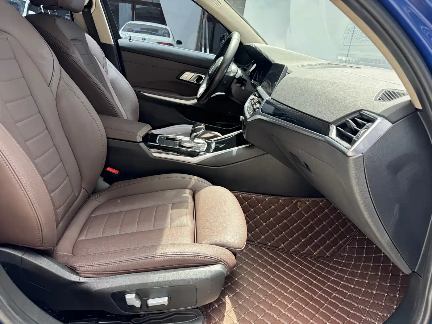 BMW 3 Series 2020 320Li M Sport Package фото 12