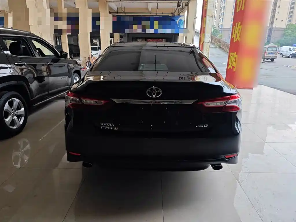 Toyota Camry 2018 2.5G Luxury Edition фото 6