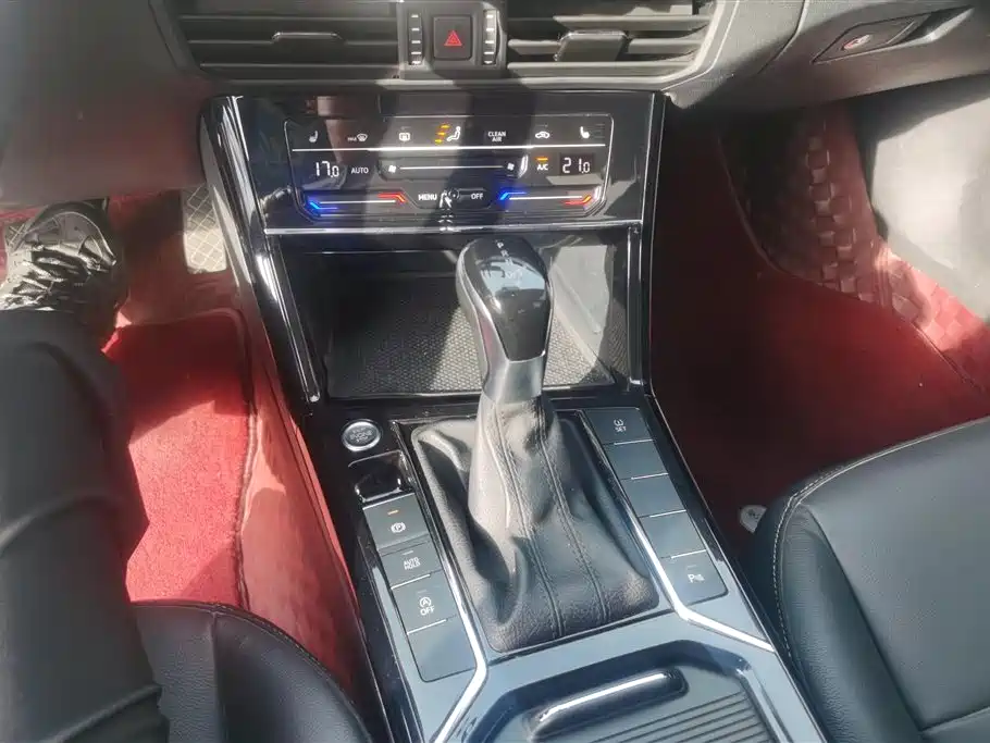 Volkswagen Passat 2020 330TSI Elite Edition China VI фото 16