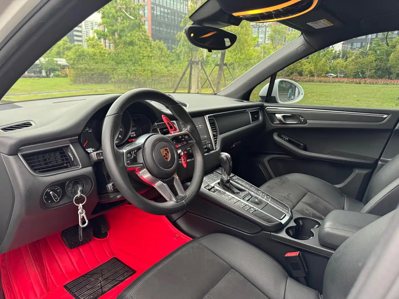 Porsche Macan 2016 Macan 2.0T фото 10