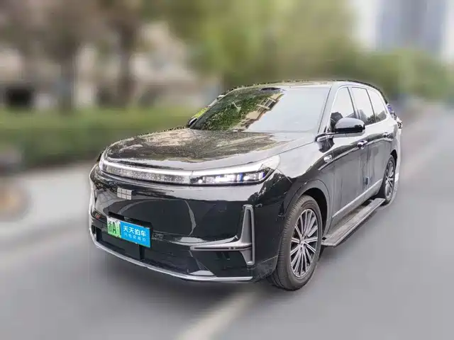 Geely Galaxy Galaxy M9 2025 Model 230km 2WD Explorer+ Edition