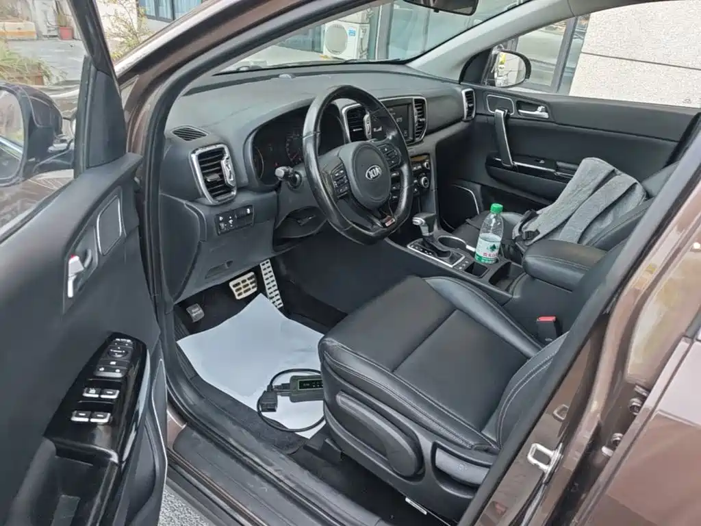 Kia KX5 2016 2016 Model 1.6T Automatic 2WD DLX