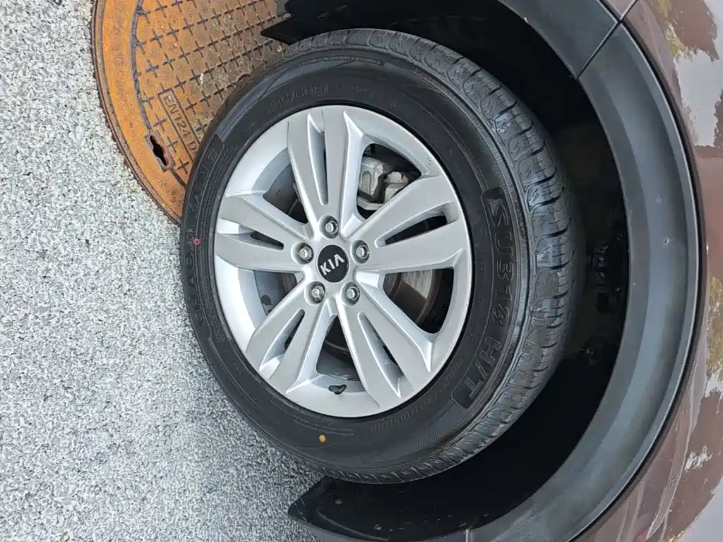 Kia KX5 2016 2016 Model 1.6T Automatic 2WD DLX