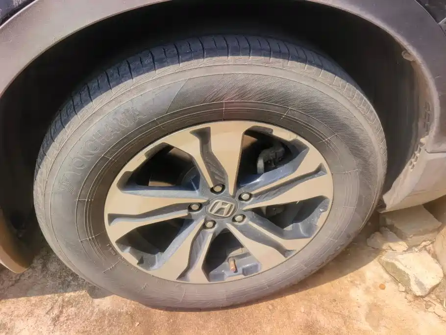 Фото 6 - Honda CR-V