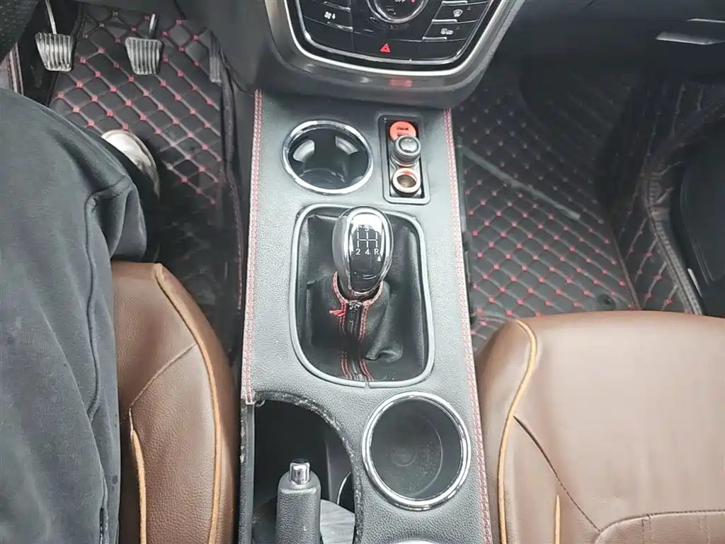 Changan CS35 2018 2017 1.6L Manual Luxury