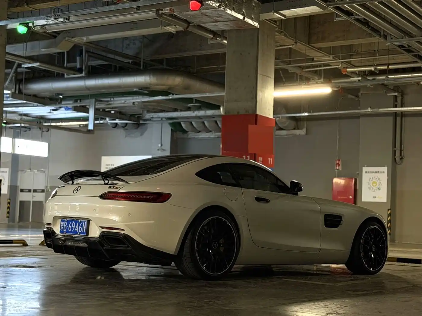 Mercedes-Benz AMG GT 2015 AMG GT S фото 5