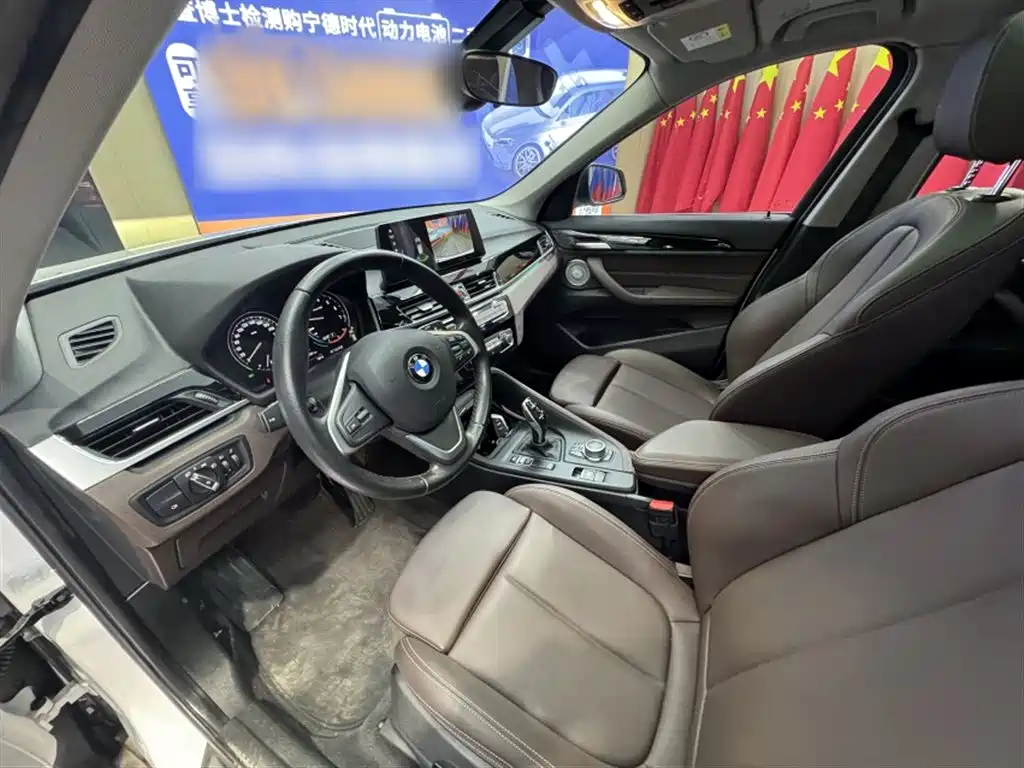 BMW X1 2022 sDrive20Li Fashion фото 21