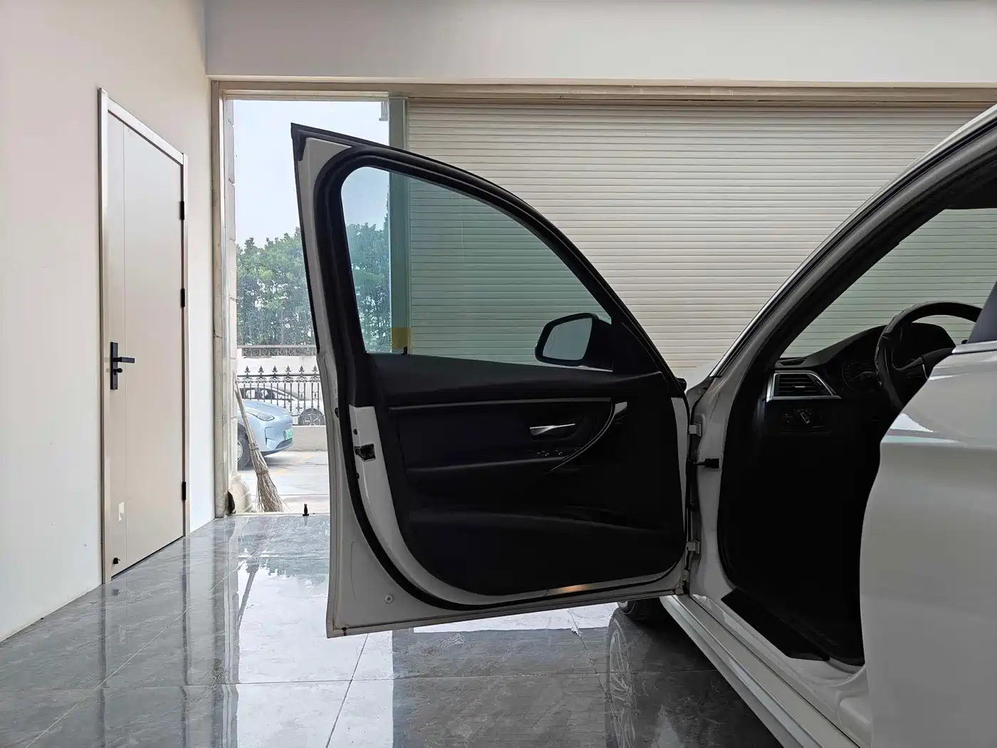 BMW 3 Series 2016 320Li Progressive фото 7