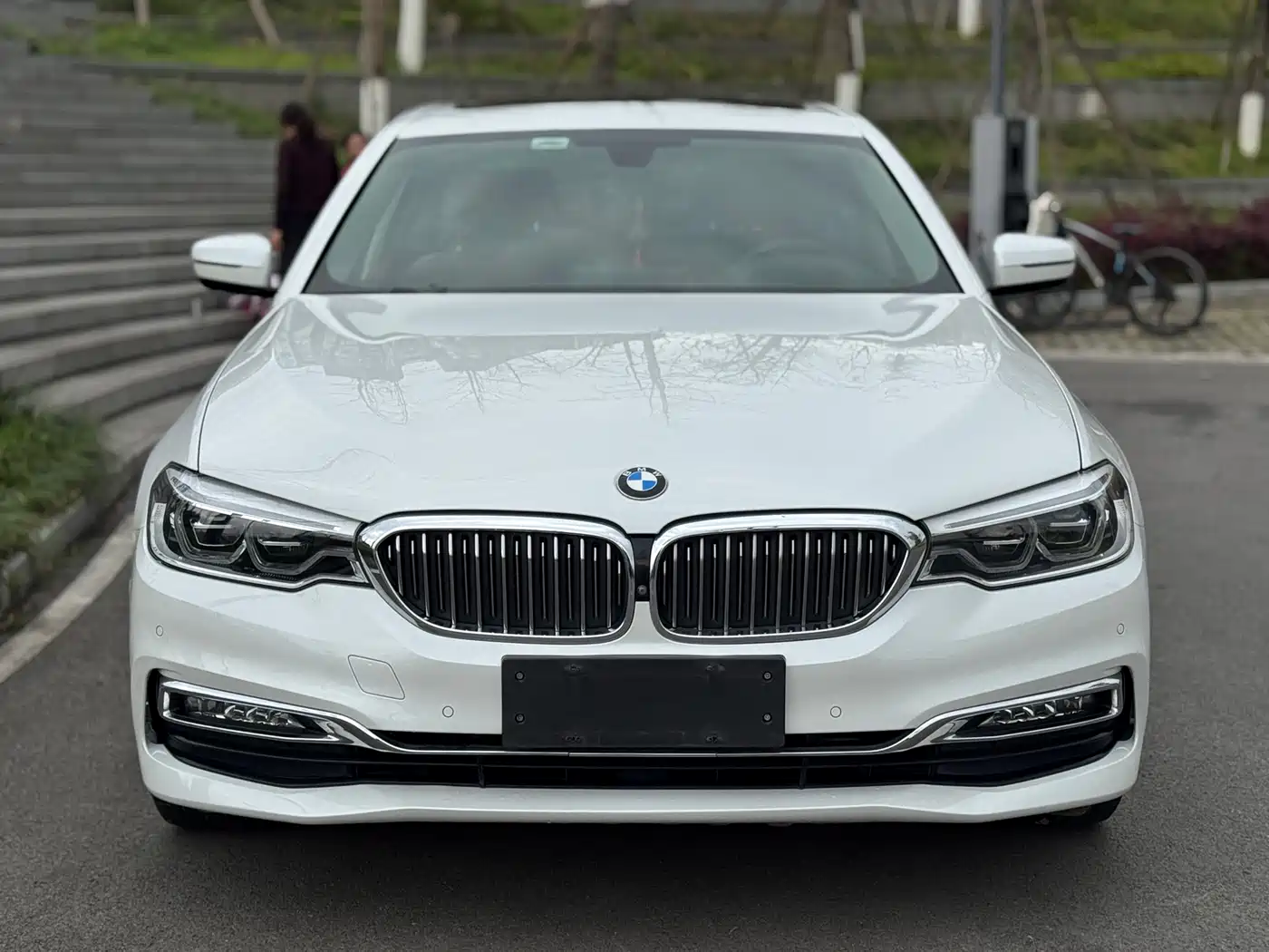 BMW 5 Series 2018 530Li Exclusive Luxury Package фото 2