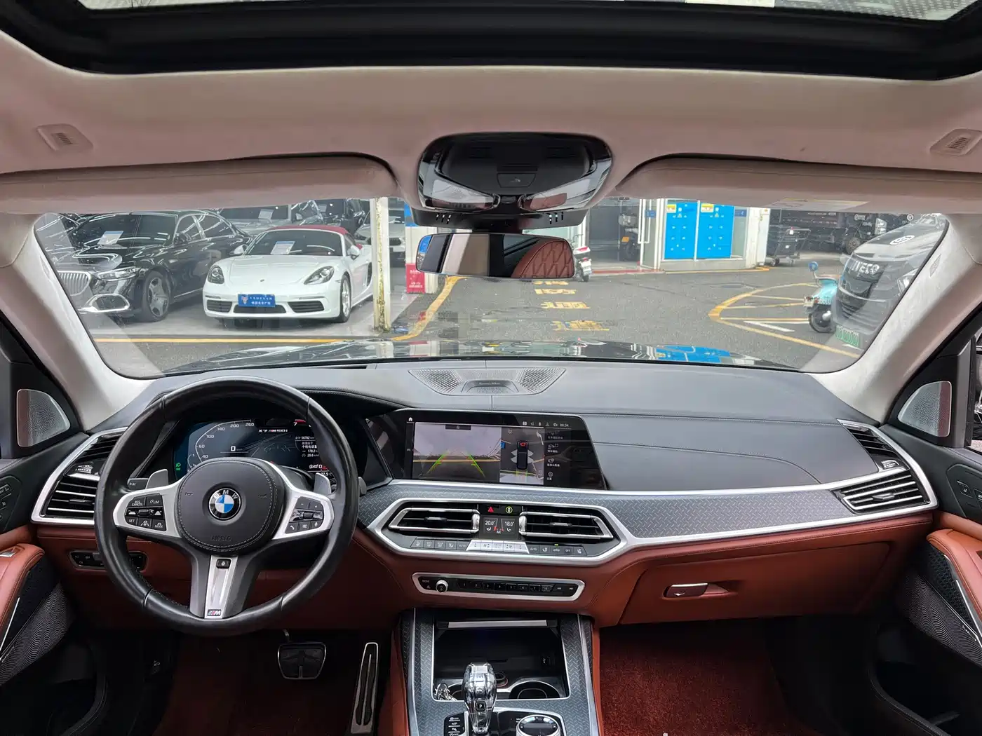 Photo 5 - BMW X7