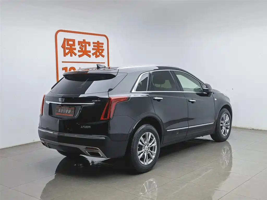 Cadillac XT5 2022 2.0T 2WD Luxury фото 2