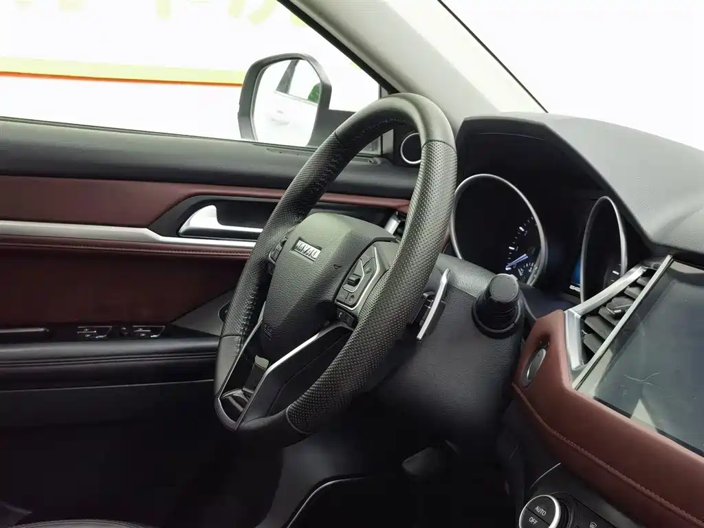 Haval H6 Coupe 2019 1.5T Auto 2WD Elite Edition China VI фото 22