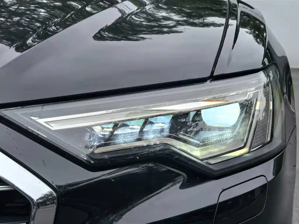 Audi A6L 2021 45 TFSI Exclusive Sport фото 26