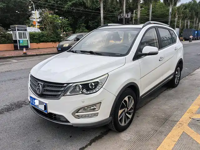 baojun 560