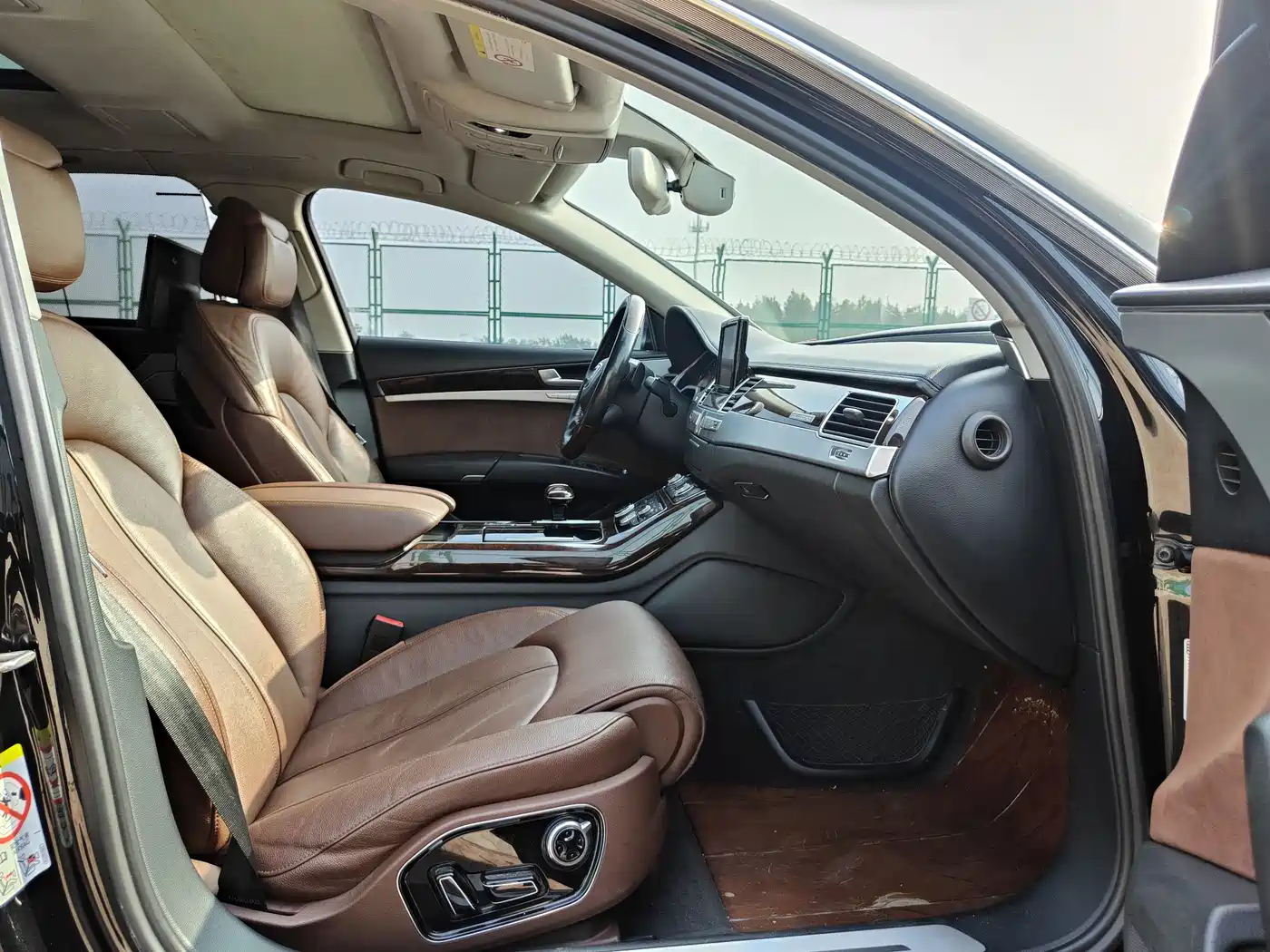 Audi A8 2016 A8L 45 TFSI quattro Comfort фото 11