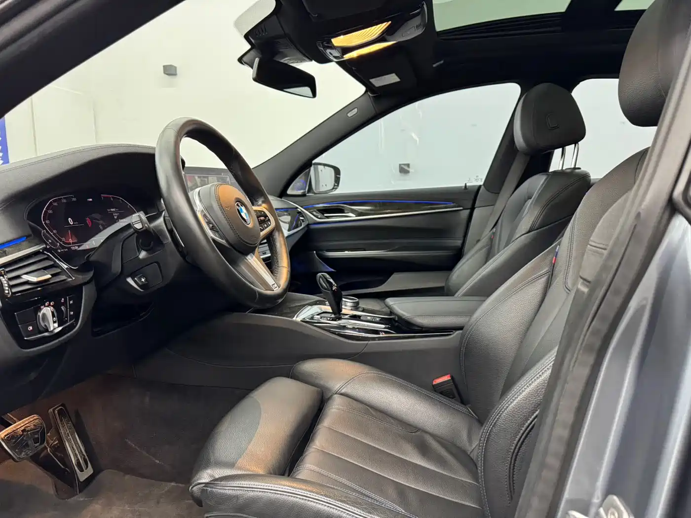 BMW 6 Series GT 2020 630i M Sport Package фото 5