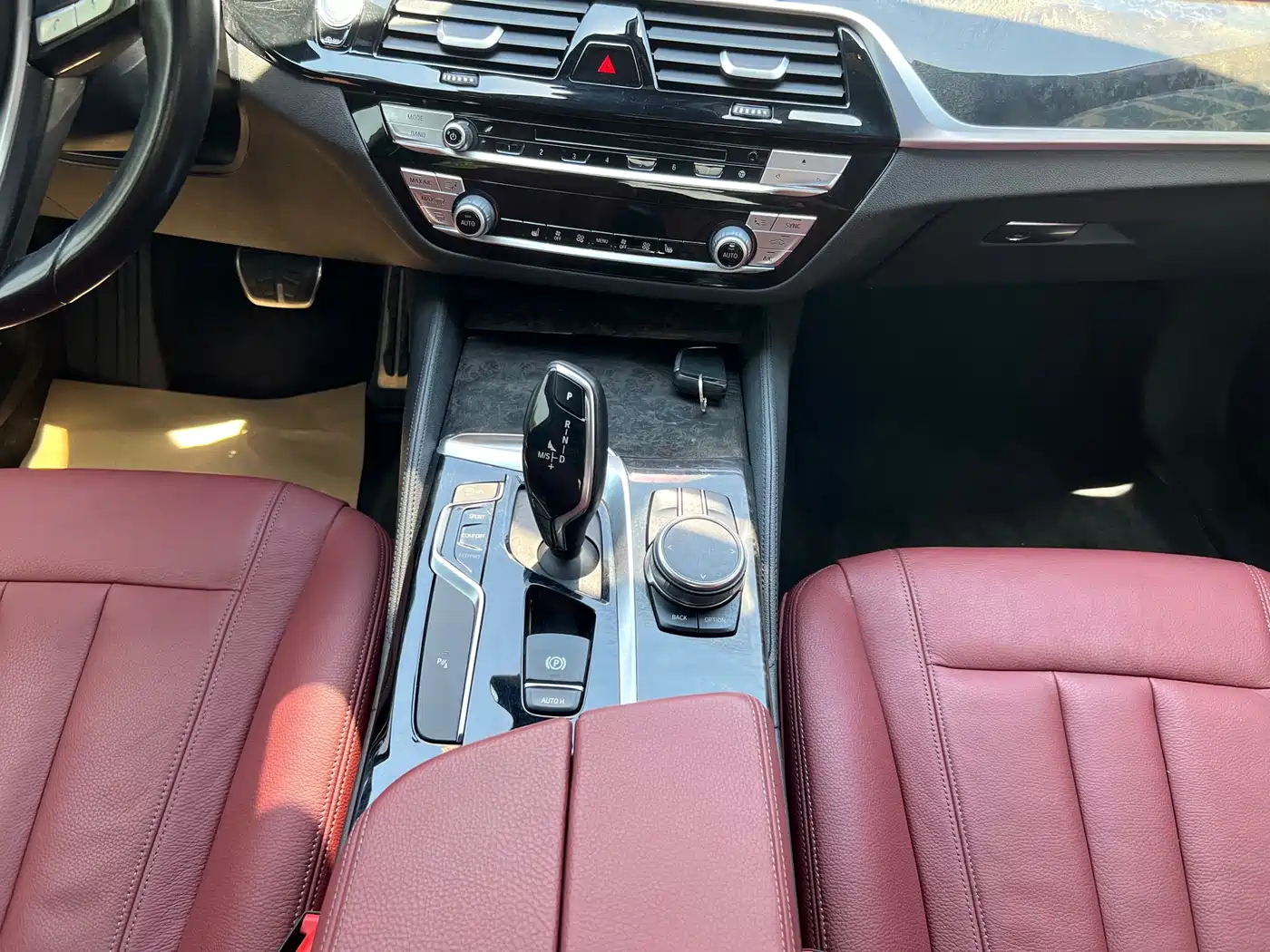 BMW 5 Series 2018 Facelift 530Li Leading M Sport Package фото 19