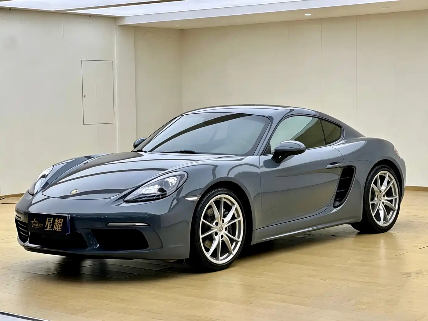 Porsche 718 2017 2016 Cayman 2.0T