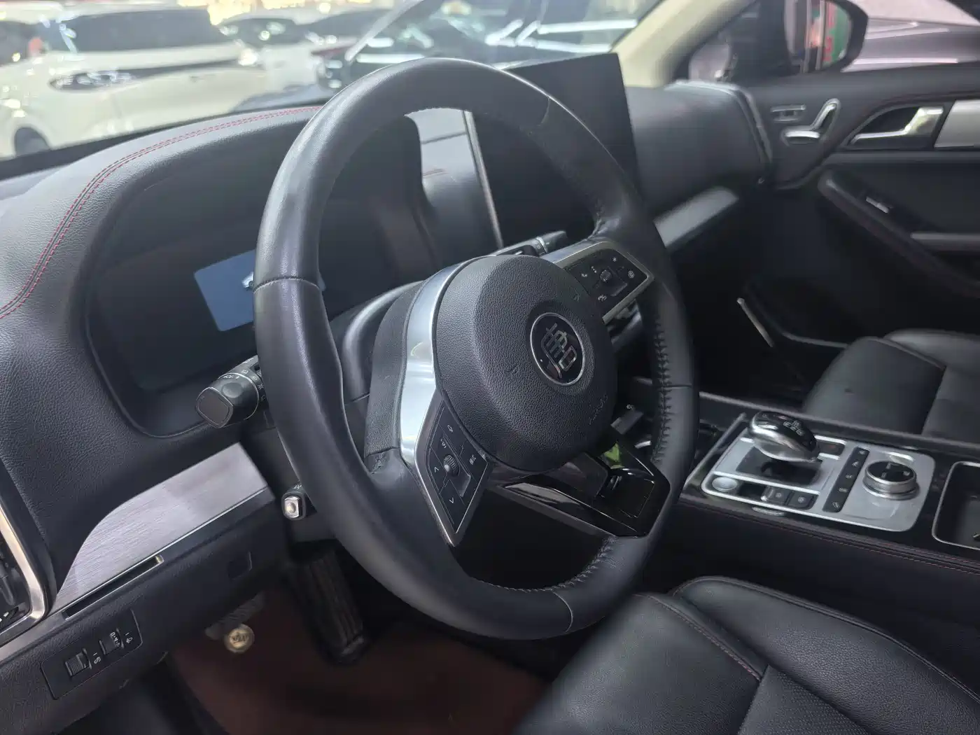 BYD Tang New Energy 2019 EV600 2WD Smart Connection Enjoyment Edition фото 4