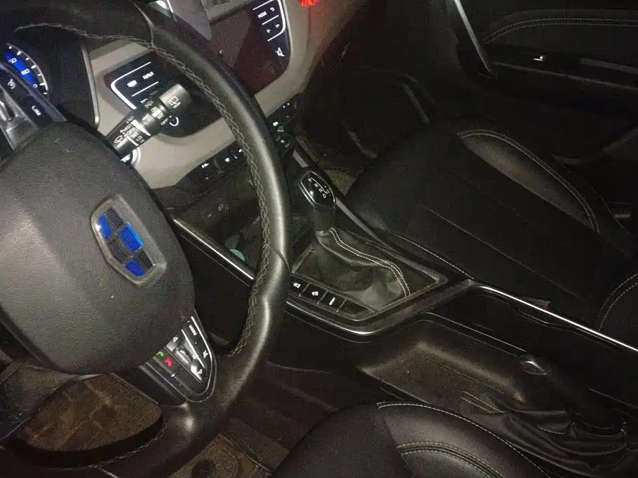 Geely Vision X3 2021 2020 1.5L CVT Premium