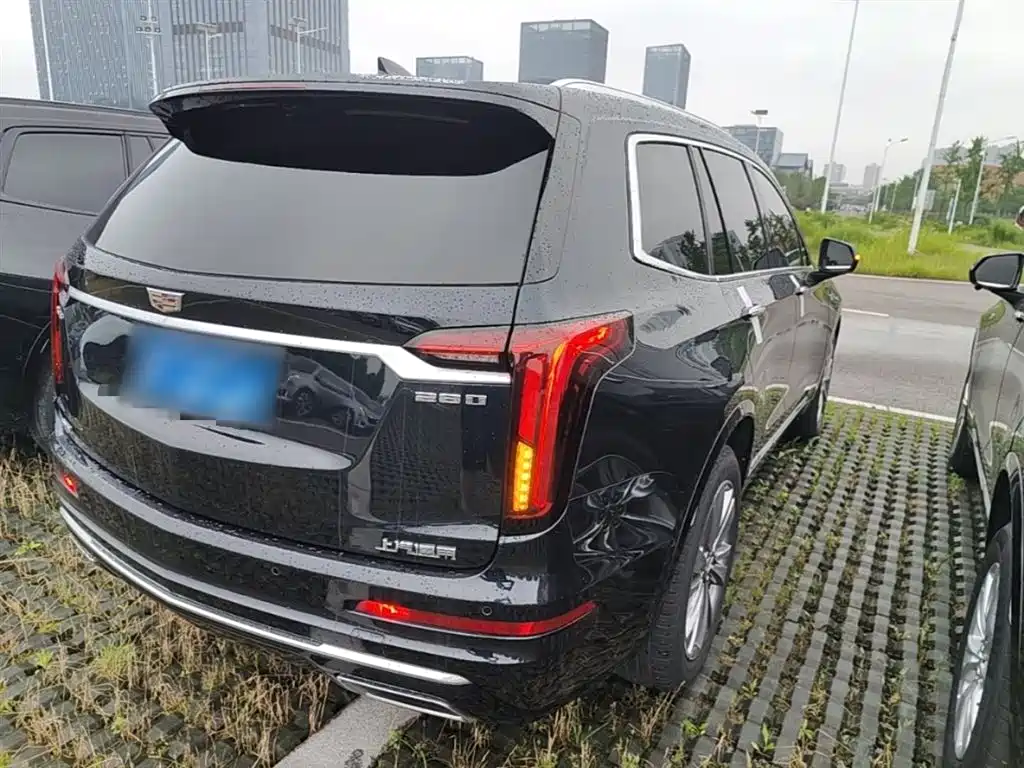 Cadillac XT6 2020 28T 7-seater AWD Premium фото 7