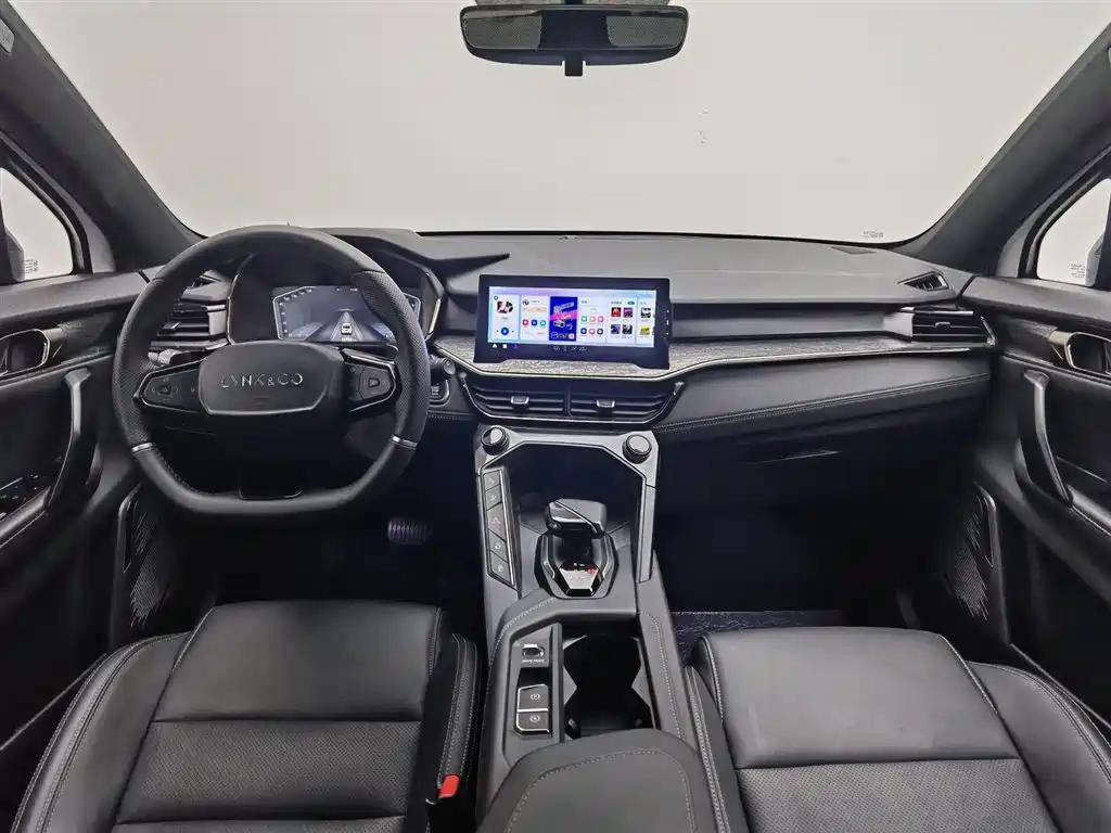 Lynk & Co 06 2020 1.5T Power Pro фото 5