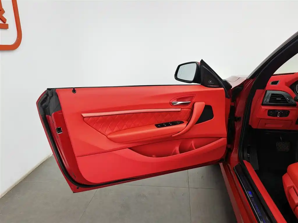 BMW 2 Series (Import) 2015 218i Convertible Coupe фото 8